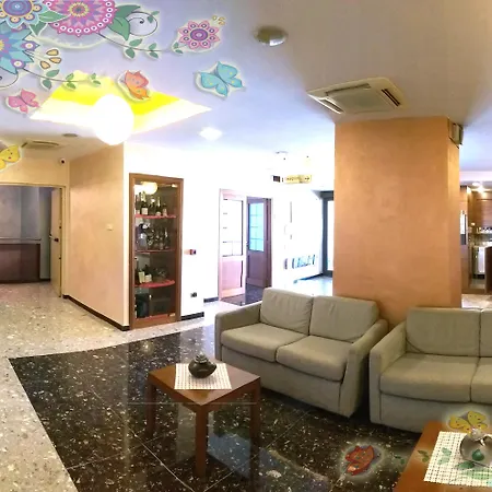 Meeting צ'יאמפינו