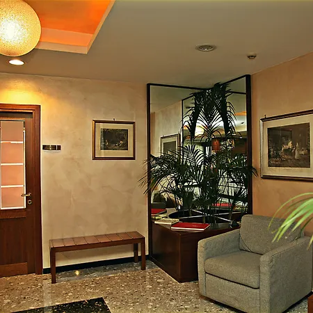 Meeting מלון צ'יאמפינו